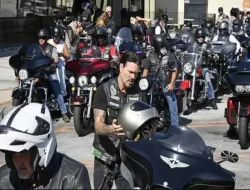 Harley-Davidson Dipuji, Membatalkan Program Keberagaman