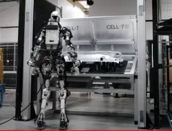 BMW Menguji Robot Manusia untuk Membuat Mobil dengan Teknologi Terbaru