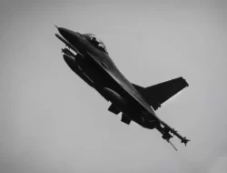 Pesawat Tempur F-16 Ukraina Diklaim Terguling oleh Rudal Patriot AS