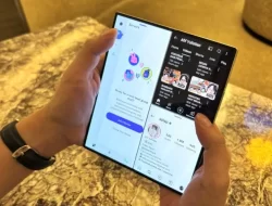 iPhone Lipat Muncul, Puncak Tren HP Lipat Diprediksi Terjadi di 2026!