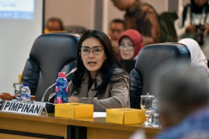 "Rieke Diah Pitaloka Berterima Kasih pada Masyarakat Indonesia atas Tanggapan PKPU yang Sesuai MK!"