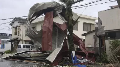 Shanshan, Topan Mengerikan yang Melanda Jepang, Warga Diminta Mengungsi, Produksi Pabrik Terhenti