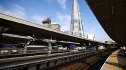 Polisi Inggris Selidiki Serangan Siber Islamofobia pada WiFi Stasiun Inggris