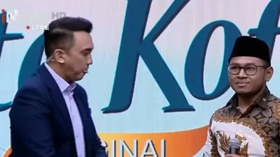 Kontroversi Gratifikasi Jet Pribadi Kaesang, Pendukung Jokowi Angkat Suara

Kabar mengenai gratifikasi yang diterima oleh Kaesang Pangarep, putra bungsu Presiden Jokowi, berupa jet pribadi dari salah satu pengusaha tengah ramai diperbincangkan. Para pendukung setia Jokowi pun ikut angkat suara terkait hal ini.