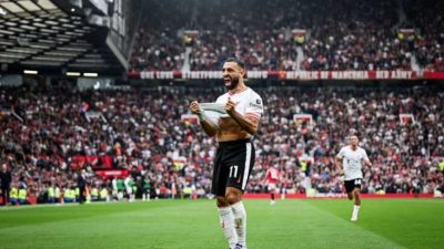 Luis Diaz dan Salah Menjadi Mimpi Buruk bagi Setan Merah