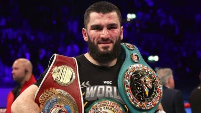Andre Rozier Artur Beterbiev Si Mesin Penghancur yang Tak Terkalahkan