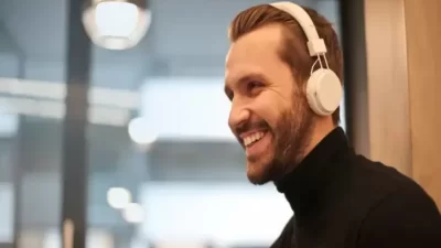 “Menemukan Kualitas Suara Terbaik, Ini Rahasia Pilih Headphone dengan Teknologi ANC yang Wajib Diketahui!”