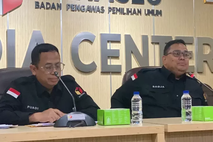 Pertarungan Sengit Pilkada Puncak Jaya: Bentrokan dan Kebakaran Rumah Terjadi Akibat Kerusuhan Pendukung Menurut Bawaslu