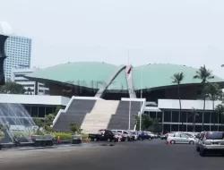 DPR Akan Mengumumkan Lagu Indonesia Raya Pada Jam 10.00 WIB Mulai Hari Esok