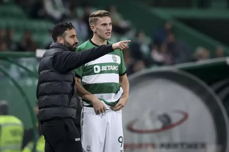 "Siap-siap, Duo Maut Sporting Siap Menginvasi Old Trafford! Tim Sherwood Tetap Optimis!"