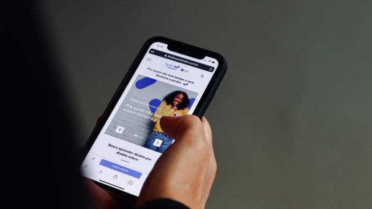 "iOS 18, iPhone Kian Tak Terkalahkan dalam Keamanan"