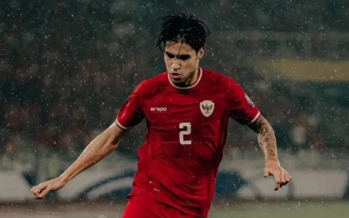 Feyenoord's Star Player, Kevin Diks, Sought After by Borussia Monchengladbach for Summer Transfer