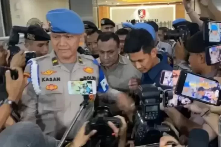 Firli Bahuri Ditahan Polri Usai Pemeriksaan Hari Ini?
