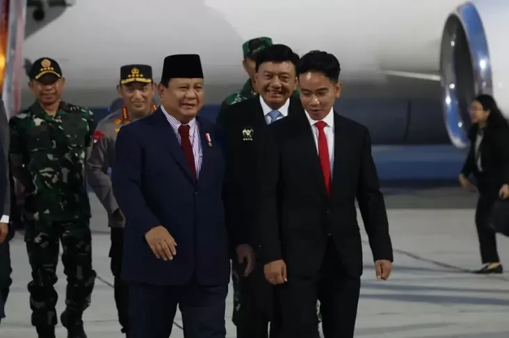 Prabowo Kembali ke Indonesia Usai Melakukan Tur 6 Negara Selama 2 Pekan