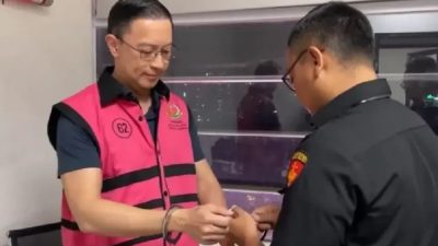 Dibatalkan

Hakim Tumpanuli Marbun Membatalkan Sidang Praperadilan Eks Mendag Thomas Lembong