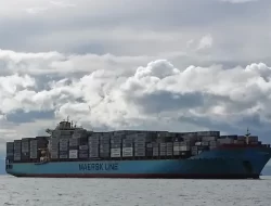 Spanyol Menahan Kapal-kapal Pengangkut Persenjataan AS untuk Israel dalam Blokade