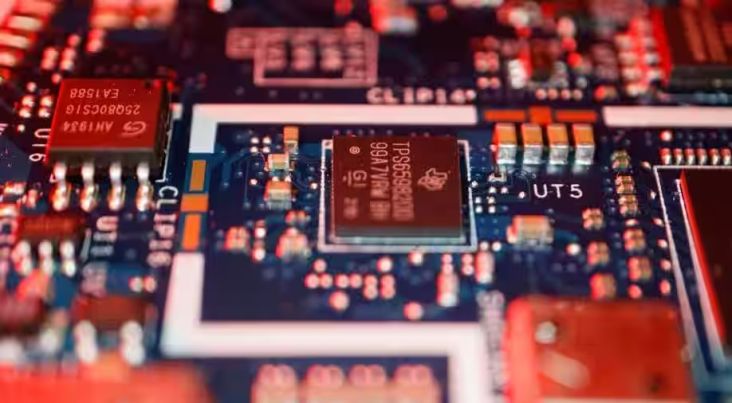 "Klien China Terdampak, TSMC Hentikan Produksi Chip AI"