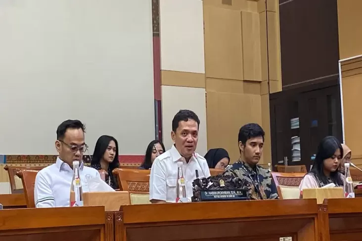 DPR Minta Polri Evaluasi Kinerja Kapolrestabes Semarang Pasca Insiden Polisi Menembak Gamma Paskibra, Apa Tanggapan Kapolri?
