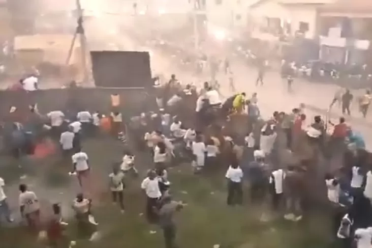 Penalti Memicu Kericuhan di Pertandingan Sepak Bola Guinea, 56 Korban Tewas dalam Kerusuhan Mematikan