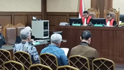 "Kisah Cinta di Sidang Pleodi: Harvey Moeis dan Sandra Dewi, Pertemuan yang Membuat Aku Runtuh"
