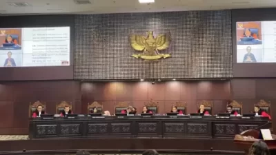 Hakim MK Tak Boleh Tangani Gugatan pemilihan kepala daerah dari Daerah Asalnya