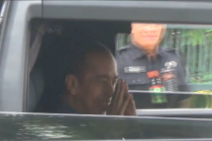 Jokowi Kunjungi Sultan HB X pada Keraton Yogyakarta, Bahas Apa?