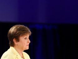 Prediksi IMF: Sektor Bisnis Global Remang-remang di area 2025