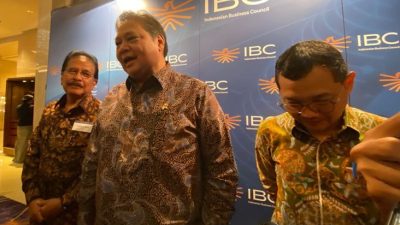 Ramalan Sektor Bisnis Global Hanya Tumbuh 3,2%, Airlangga Ungkap Tantangan Indonesia
