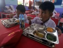 Survei Indikator Politik: 87,1% Warga Dukung Inisiatif Makan Bergizi Gratis