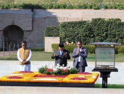 Tabur Bunga pada Pusara Mahatma Gandhi, Prabowo: Sosok Pemimpin, Guru, serta Inspirator