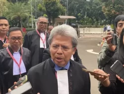 Todung Mulya Lubis Makin Yakin Hasto Ditarget Sejak Lama, Omongan Eks Penyidik KPK Jadi Alasannya