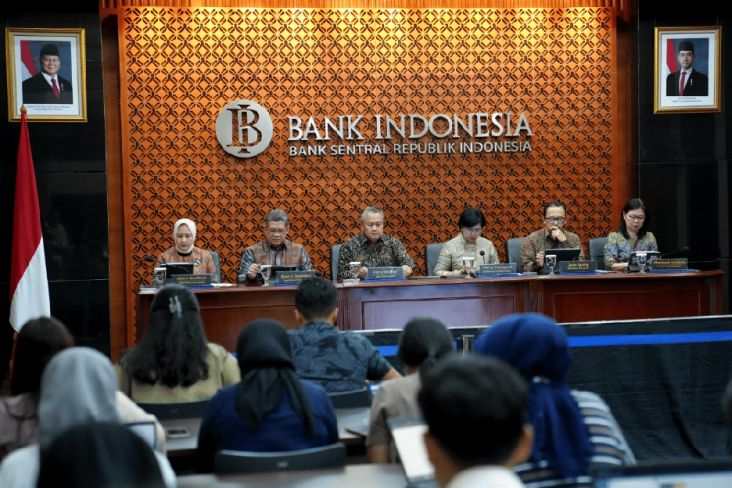 Tok! BI Turunkan Suku Bunga Acuan ke Level 5,75 Persen