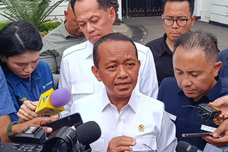 Bahlil Lahadalia Layak Di-reshuffle Prabowo usai 100 Hari Pemerintahan