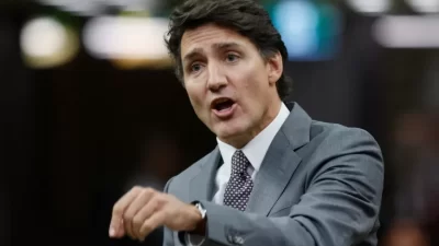 Kanada Balas Serangan Tarif Trump, Pungut 25% Barang Impor dari Negeri Paman Sam