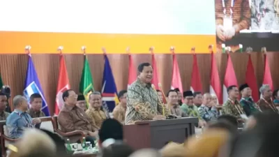 Tak Perlu Banyak Seminar, Prabowo: Rakyat Perlu Bibit hingga Perbaikan Sekolah