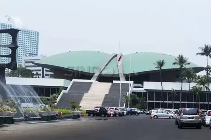 Tatib Direvisi, DPR Bisa Copot Kapolri, Panglima TNI, hingga Pimpinan KPK