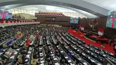 DPR Lagi Pertimbangkan Bikin Pansus Kasus Korupsi Pertamina