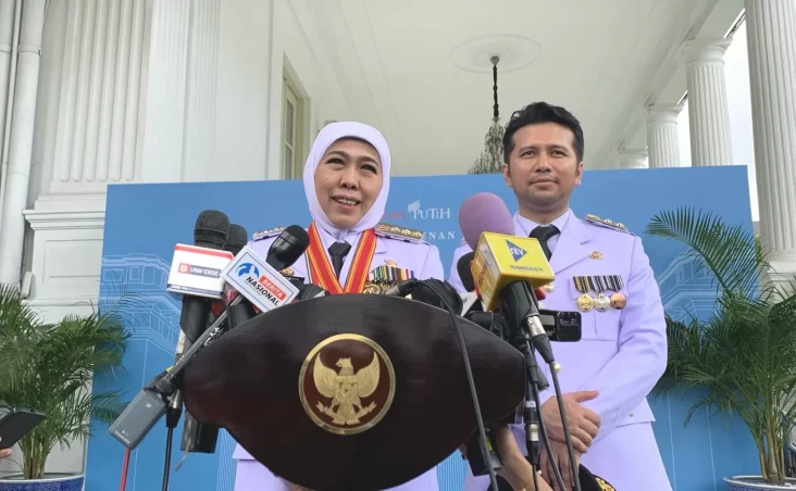 Kelakar Prabowo: Bu Khofifah Cocok Jadi Pertama Menteri