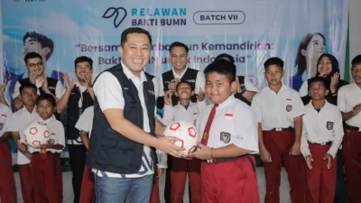 Perkuat Pemberdayaan Warga kemudian Lingkungan, Relawan Bakti BUMN Diselenggarakan pada Pulau Derawan