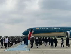 Prabowo Antar Sekjen Partai Komunis Vietnam To Lam Sampai dalam Lanud Halim Perdanakusuma