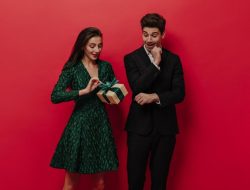 5 Zodiak yang Dikaruniai Rezeki Lancar Tahun 2026: Siapkan Diri untuk Berkembang