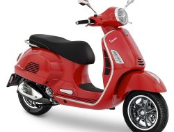 Vespa LX 150: Klasik yang Memukau di Jalanan Modern