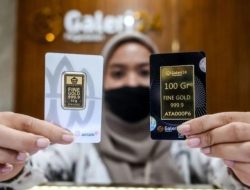 Lompatan Kilau! Harga Emas Antam Pegadaian Tembus Rp2,4 Juta per Gram di Awal Pekan