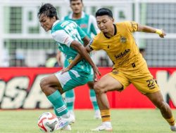 Pemain muda Sadida Nugraha mencuri perhatian dalam laga Persebaya vs PSM