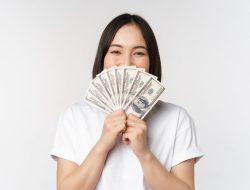 6 zodiak tiba-tiba alami keajaiban besar di Desember: jadi puncak kesuksesan hidup