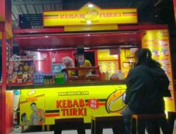 101% Halal: Strategi Sempurna Kebab Turki Rest Area 88 Purwakarta