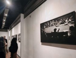 Pameran Foto Au Loim Fain: Cerita Tersembunyi Anak Pekerja Migran di Surabaya