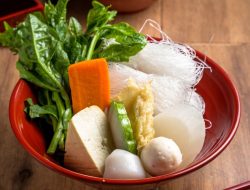 Komentar Harga Bikin Sedih, Toko Yong Tau Foo Tua Tutup dengan Air Mata