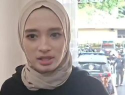 Tindakan Wardatina Mawa Usai Inara Rusli Menangis Minta Maaf Terkait Insanul Fahmi: Dunia Runtuh