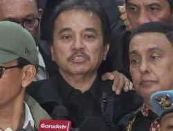 Eggi Sudjana Akhirnya Berbicara Usai Bertemu Jokowi, Publik Tunggu Pengakuan